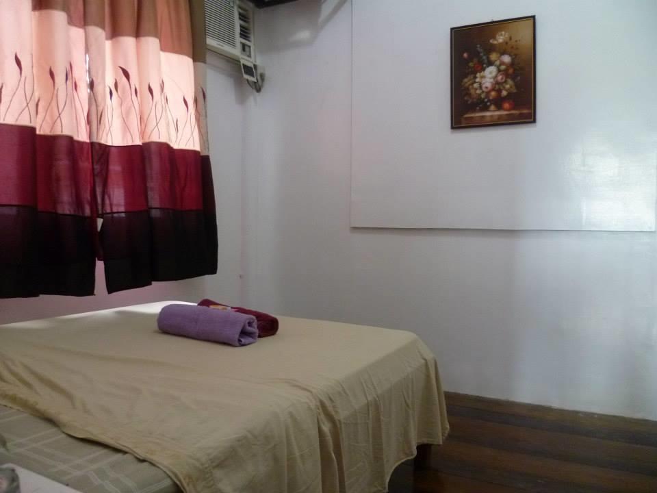 Newport Oak Pension Inn Tagbilaran Eksteriør bilde