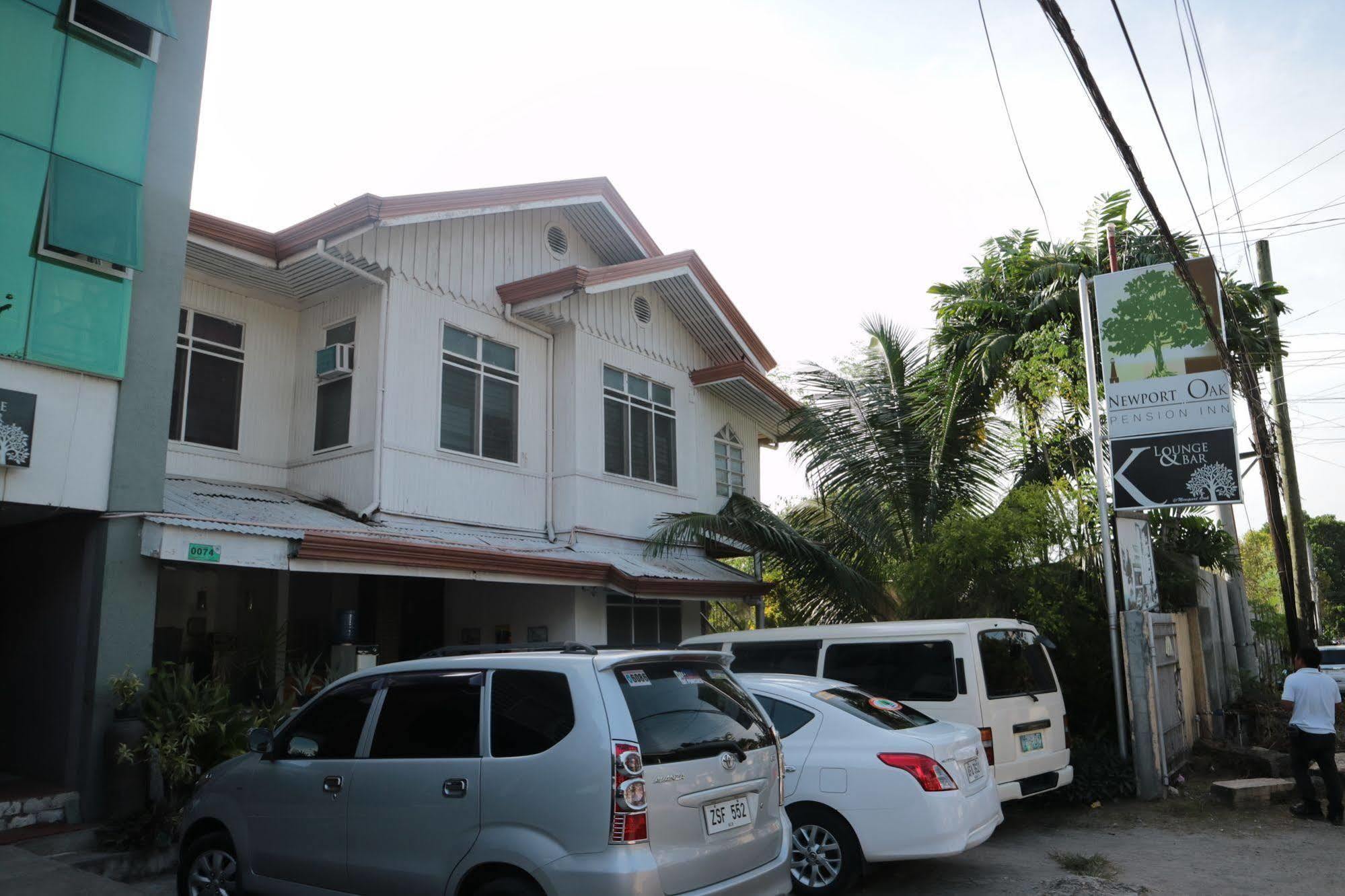 Newport Oak Pension Inn Tagbilaran Eksteriør bilde